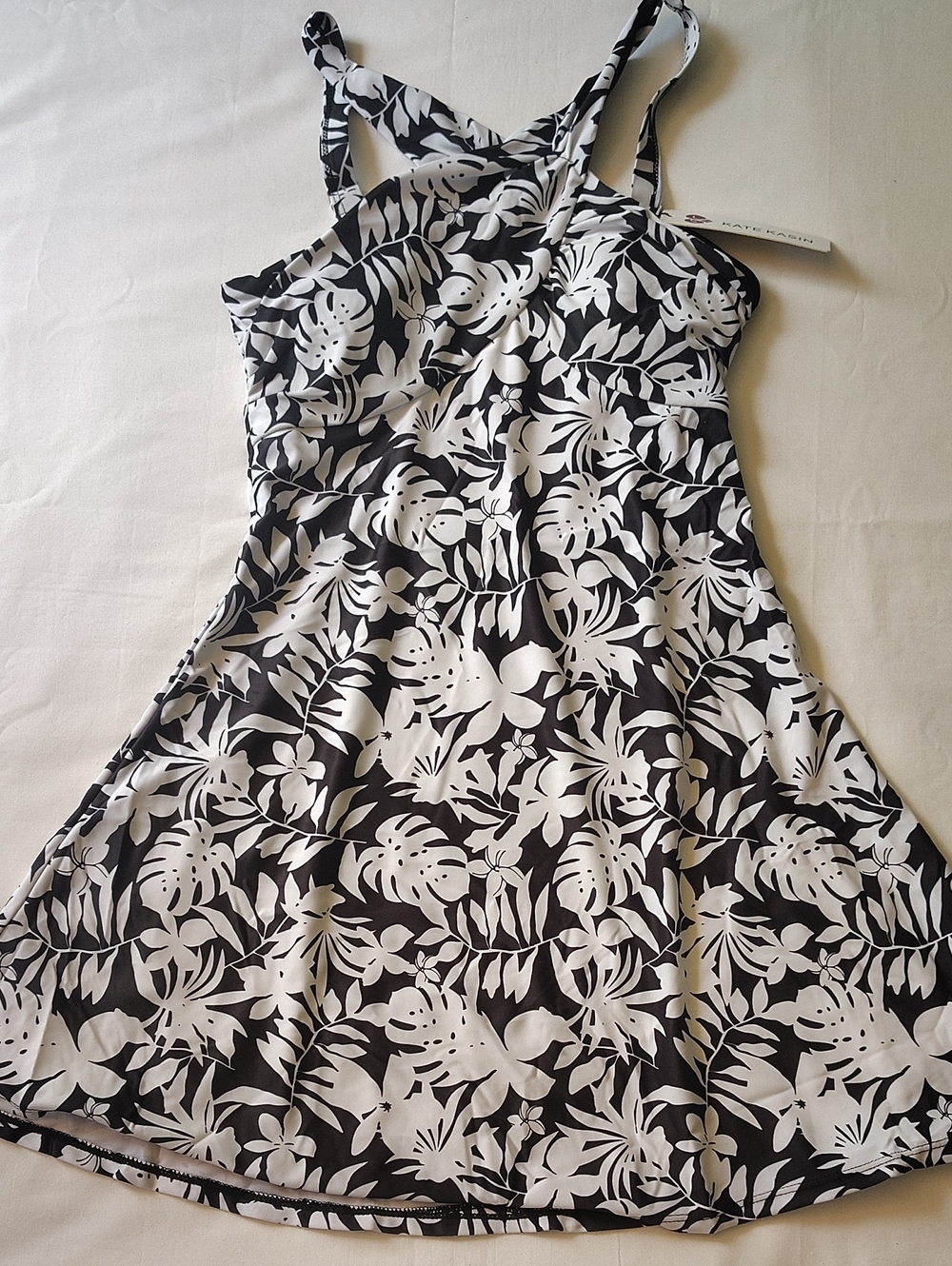 Black & White Floral Swim Dress Top NWT Small Padded
